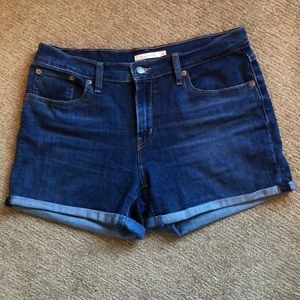Mid-length shorts